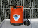 Flachsaugerpumpe 80Ltr /min ******Niveausteuerung F+ von Tsurumi mieten