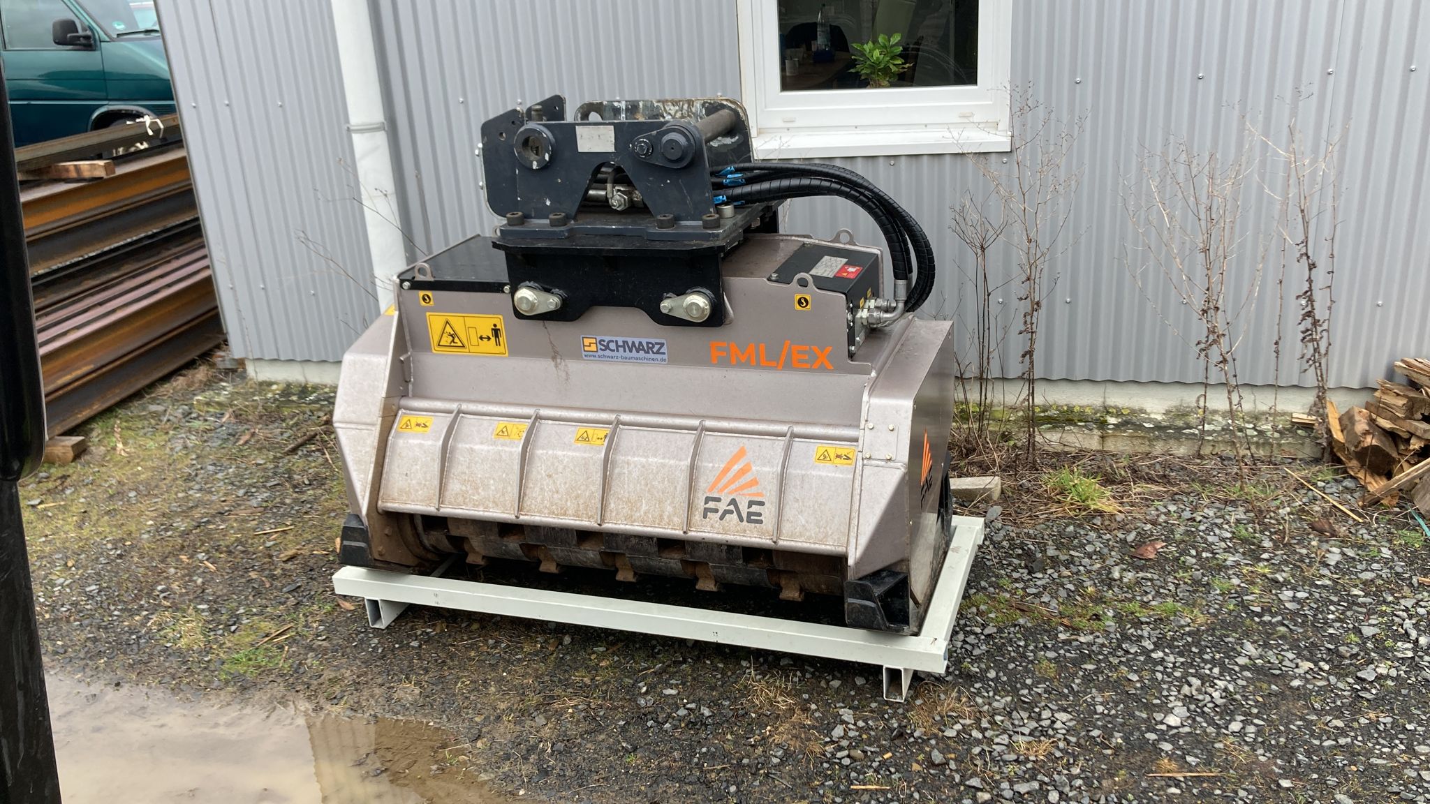 Anbaumulcher Bagger FAE FML/EX 125 SW 33 Likufix Forstmulcher mieten