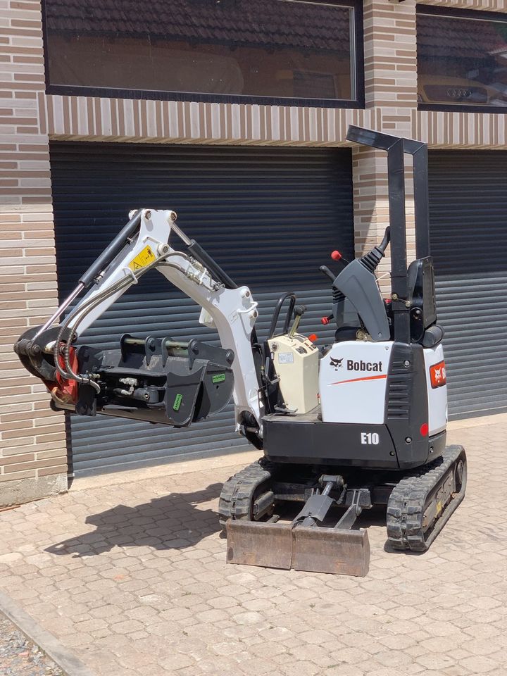 Minibagger Bobcat e10 mieten