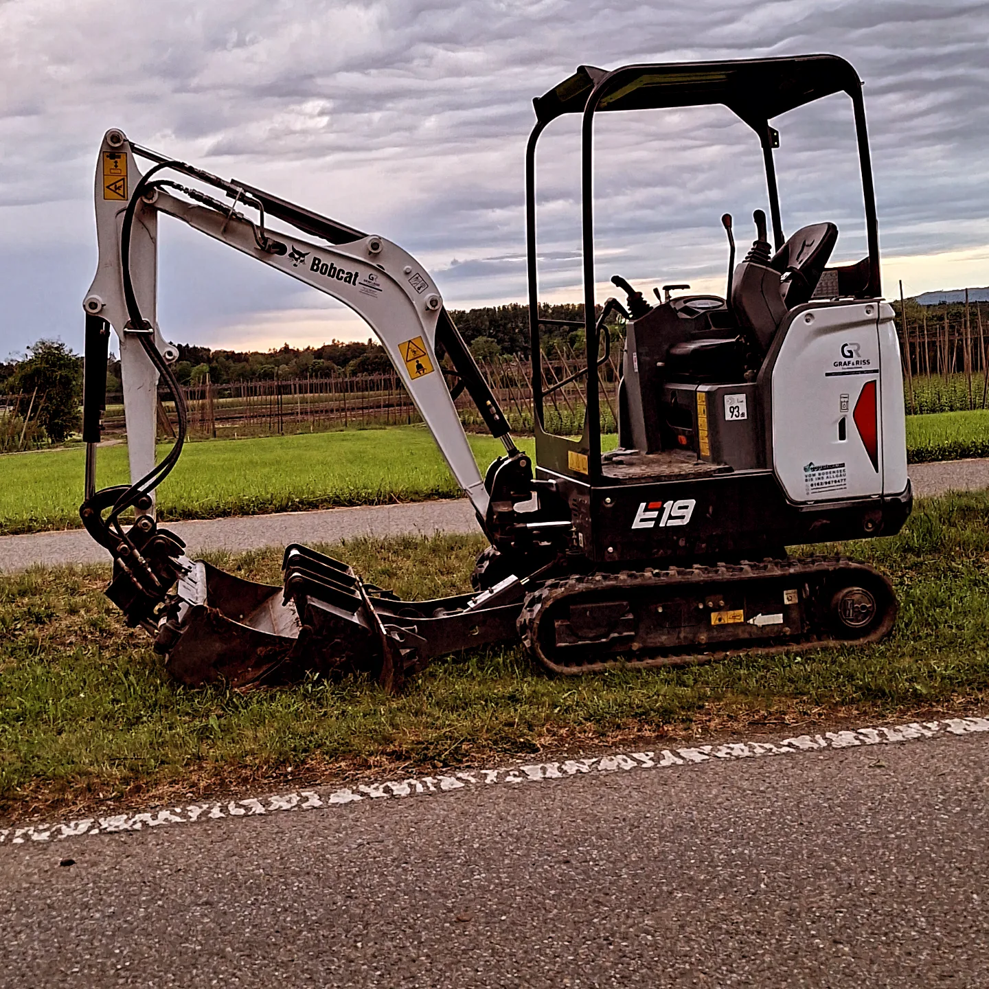 Minibagger Bobcat E19 mieten