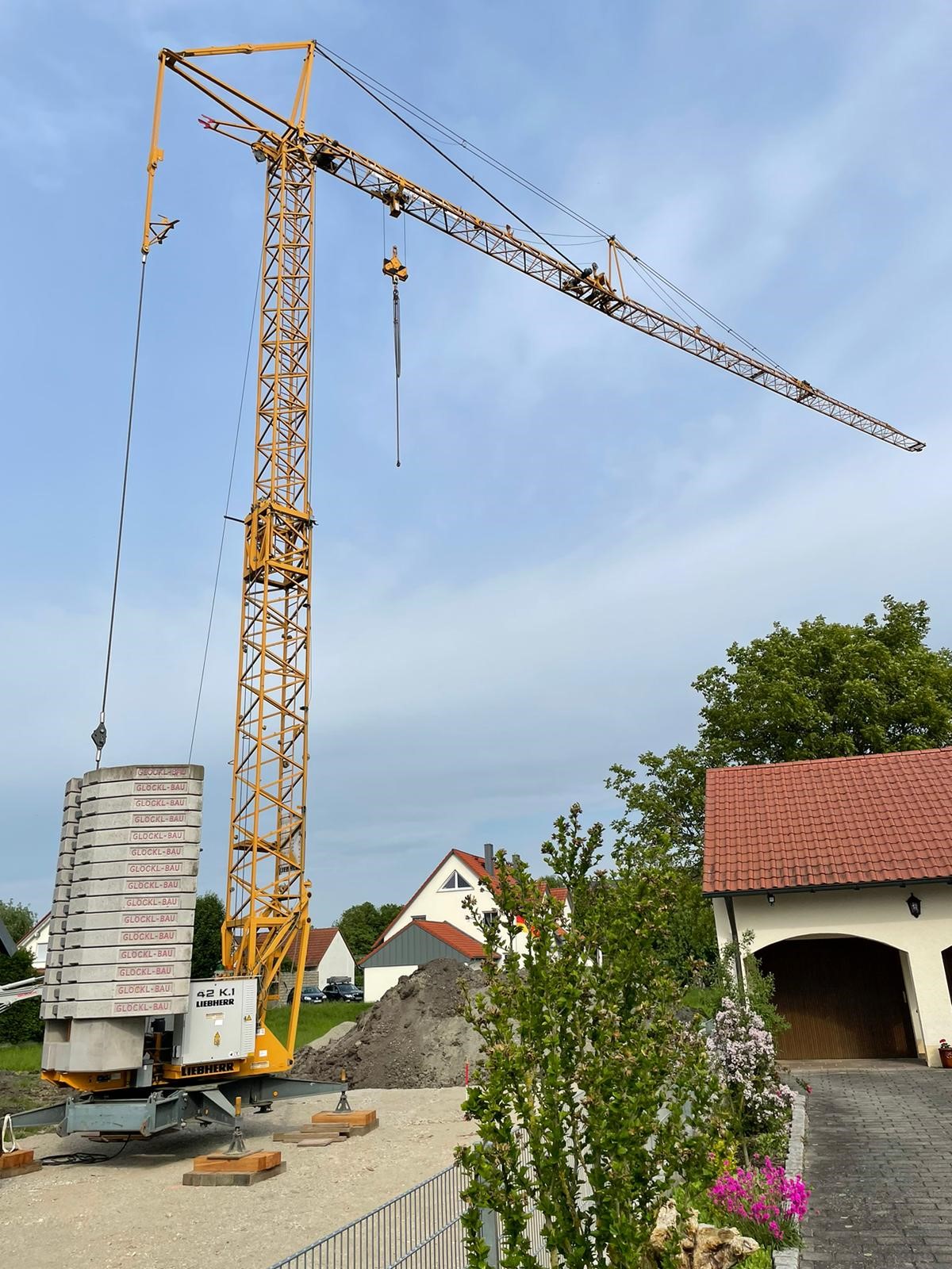 LIEBHERR 42K.1 Turmdrehkran mieten