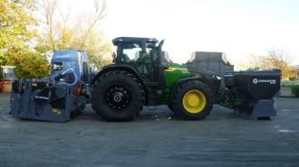 WIRTGEN WS 250 + John Deere 8R340 + SW3FC Traktoren / Bodenstabilisierer / Bindemittelstreuer 