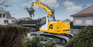 Liebherr R 920 Compact ADV Laser und GPS Hof