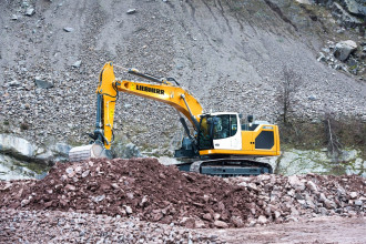 Liebherr R930 G8 Freiberg Sachsen