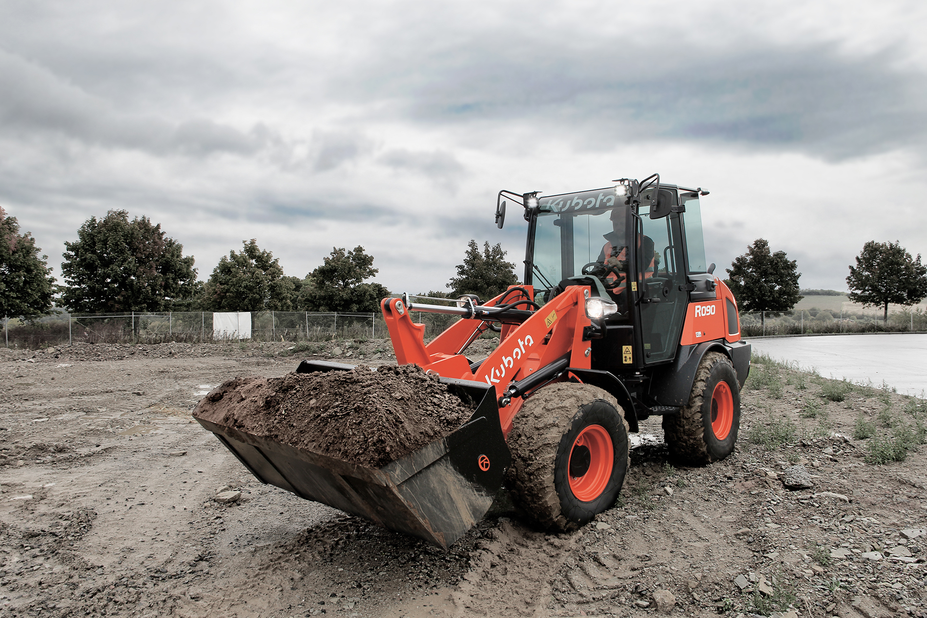 Kubota R 090 Radlader mieten